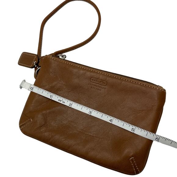 y2k COACH Leather Brown Wristlet - Picture 7 of 9
